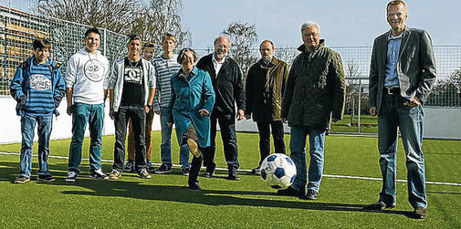 Neues Mini-Spielfeld für die Kinder in Vorwerk